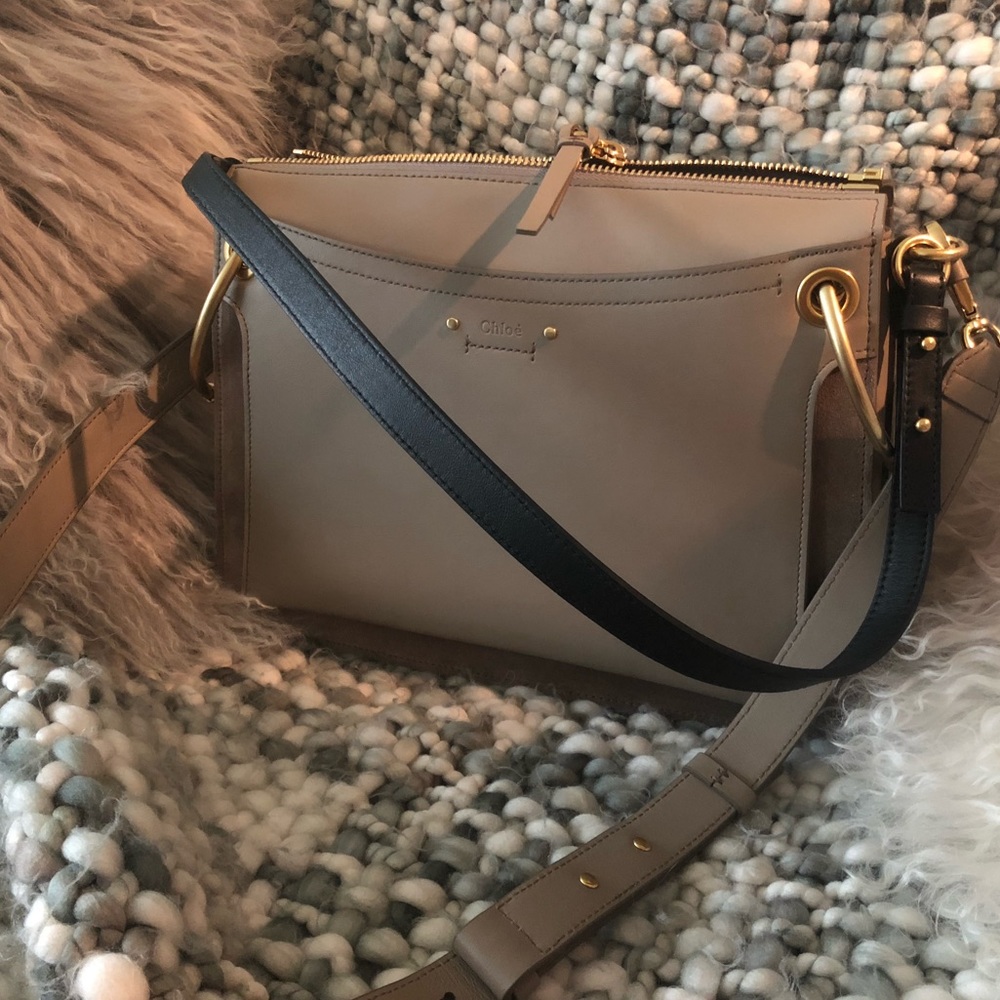 Chloé Roy large shoulder bag taupe